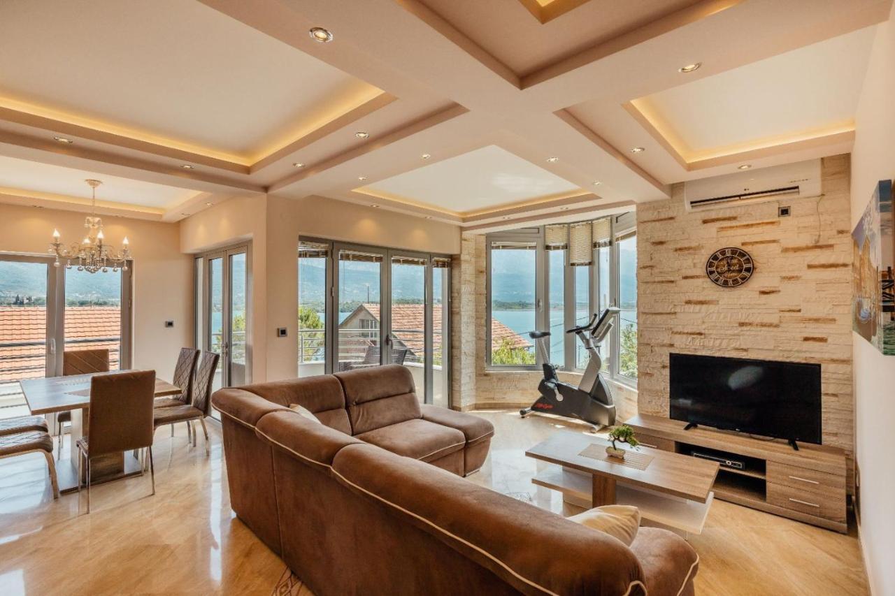 Apartmani Jelena Tivat Bagian luar foto