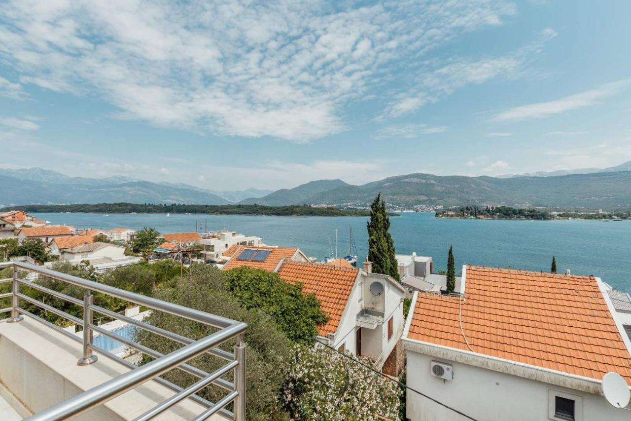 Apartmani Jelena Tivat Bagian luar foto
