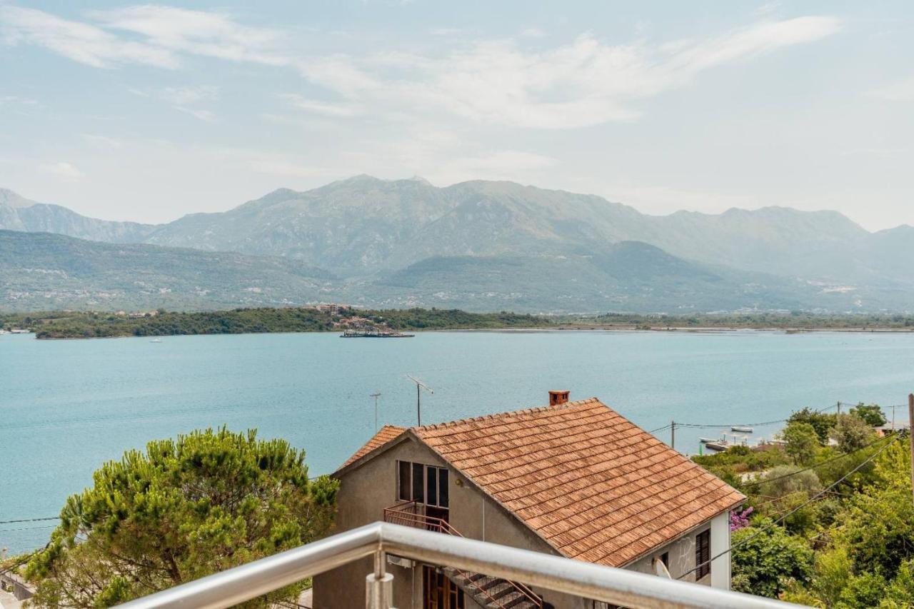 Apartmani Jelena Tivat Bagian luar foto